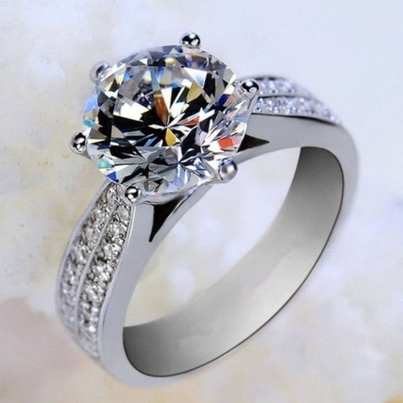 Beautiful 925 Sterling Silver 6ct Cushion Diamond Ring - Picture 1 of 3